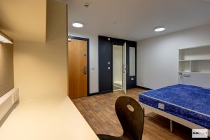 Premier Inn Stud Accom Derrys Cross 181220 1U4A1530 f3 300x200 - Progress: Derry's Cross, Plymouth