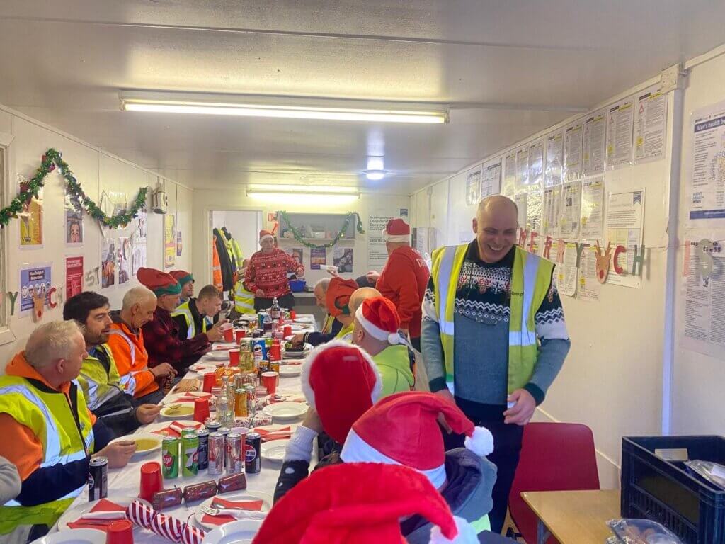 fdd01eda e296 4755 900f 6d7fb8b3ef7d 1024x768 - Christmas Celebrations at Curlyhill Strabane